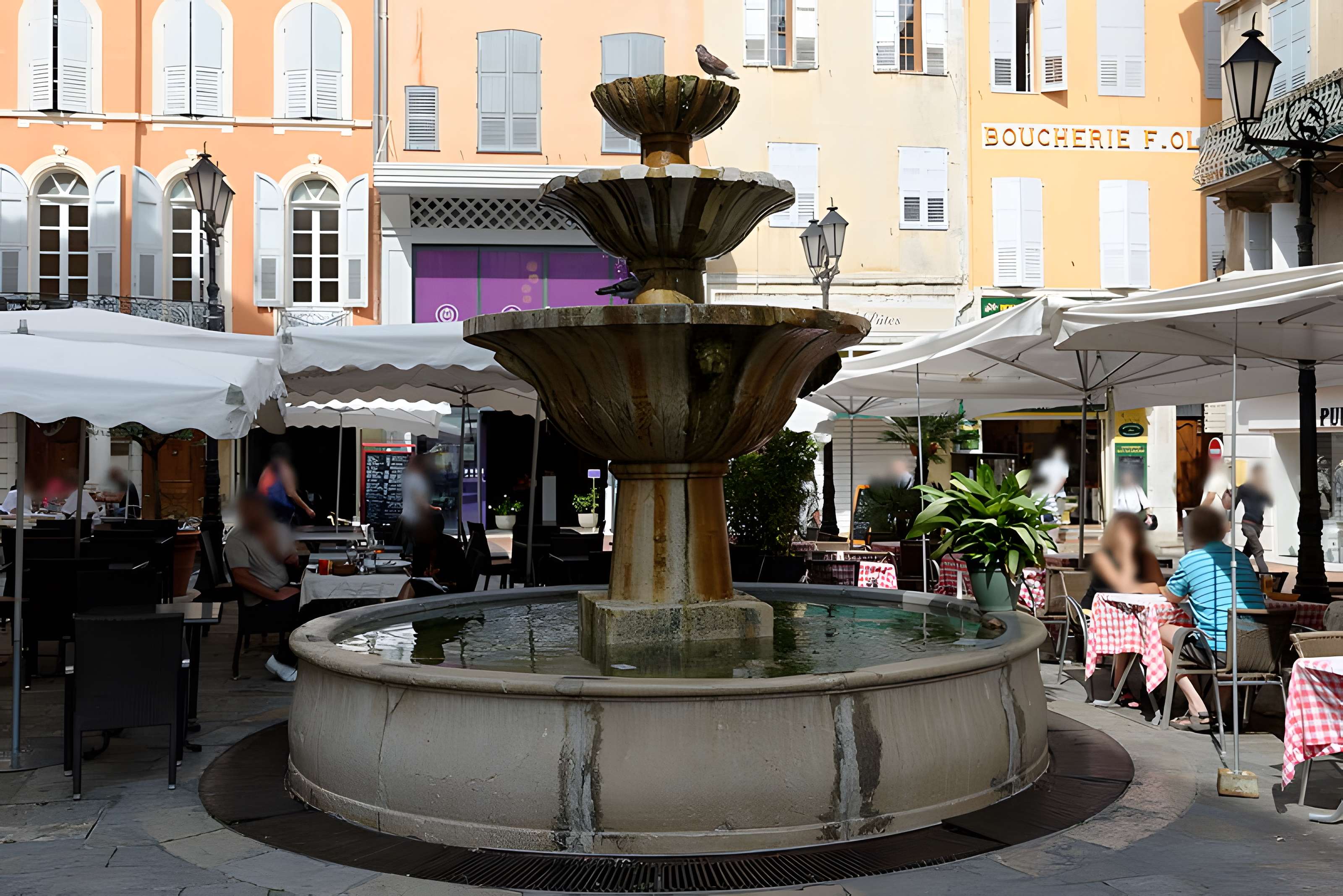 Fontaine publique de Grasse