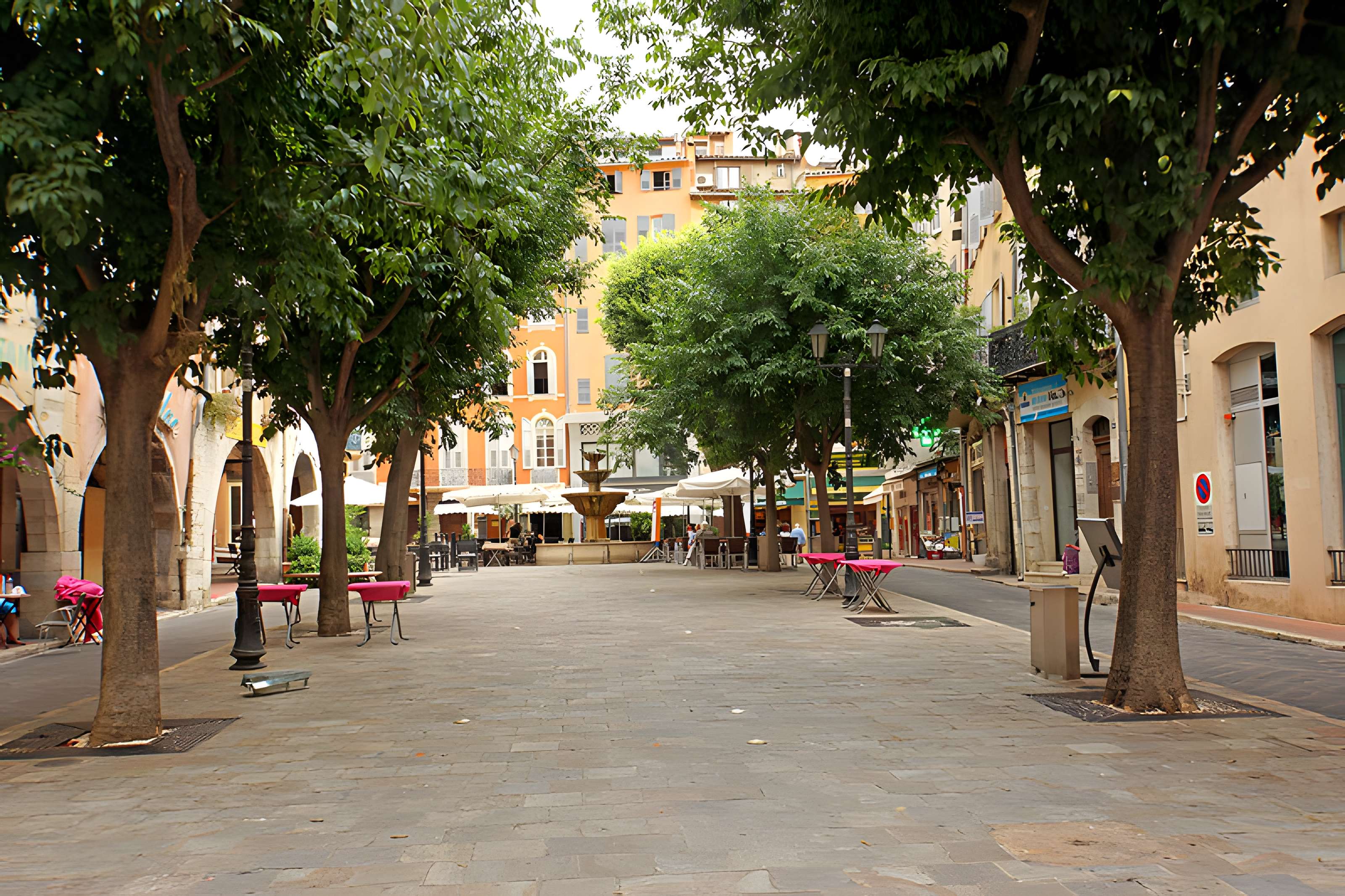 Fontaine publique de Grasse