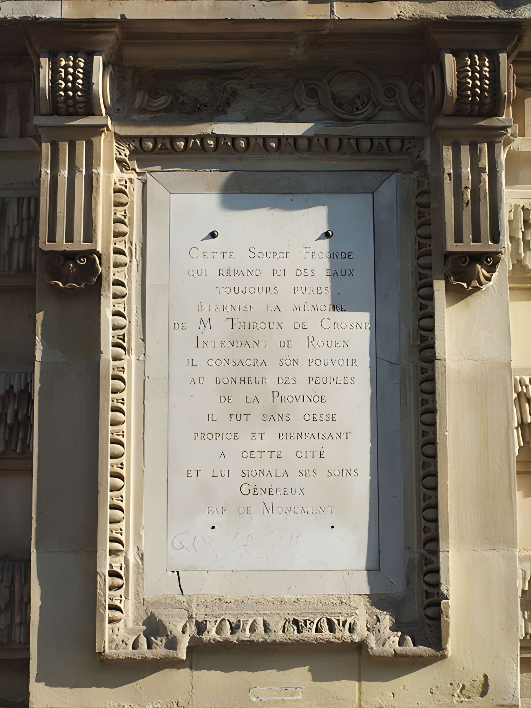 Fontaine pyramidale de Gournay-en-Bray