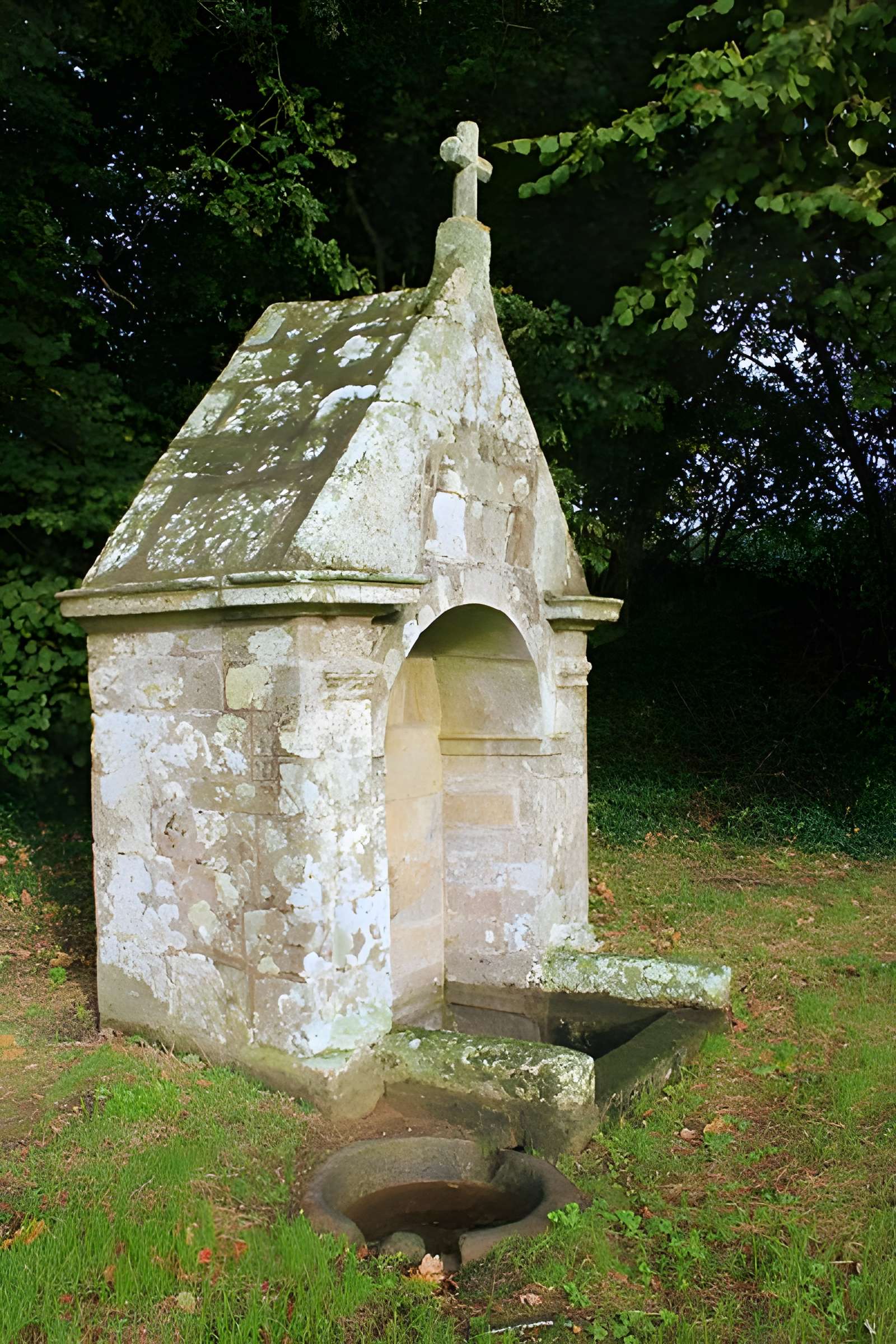 Fontaine Saint-Clair de Réguiny