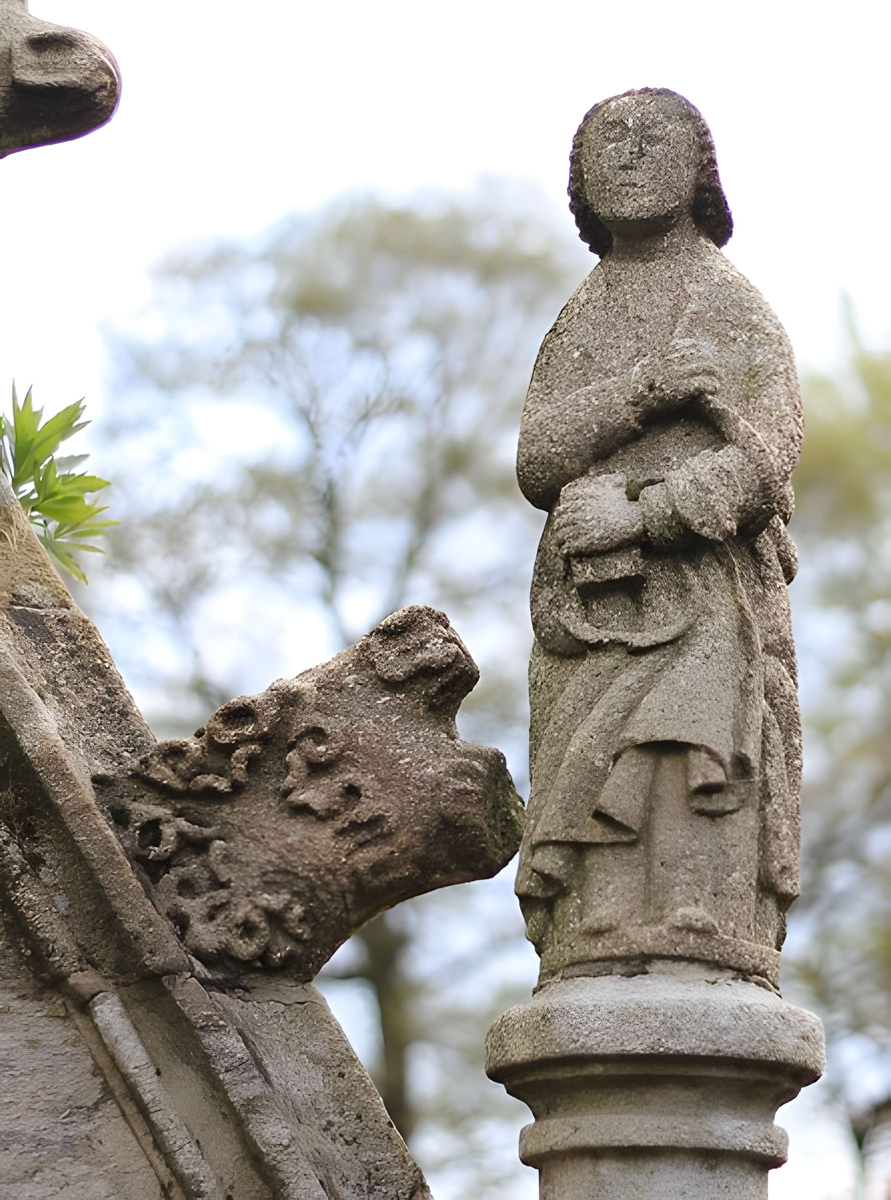 Fontaine Sainte-Julitte et son enceinte