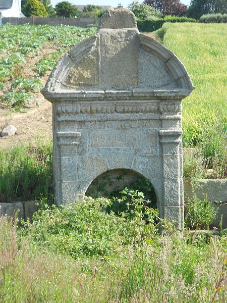 Photo de Fontaine Saint-Gonéry de Plougrescant
