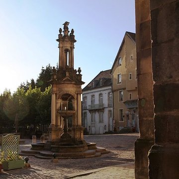 Fontaine Saint-Lazare dAutun