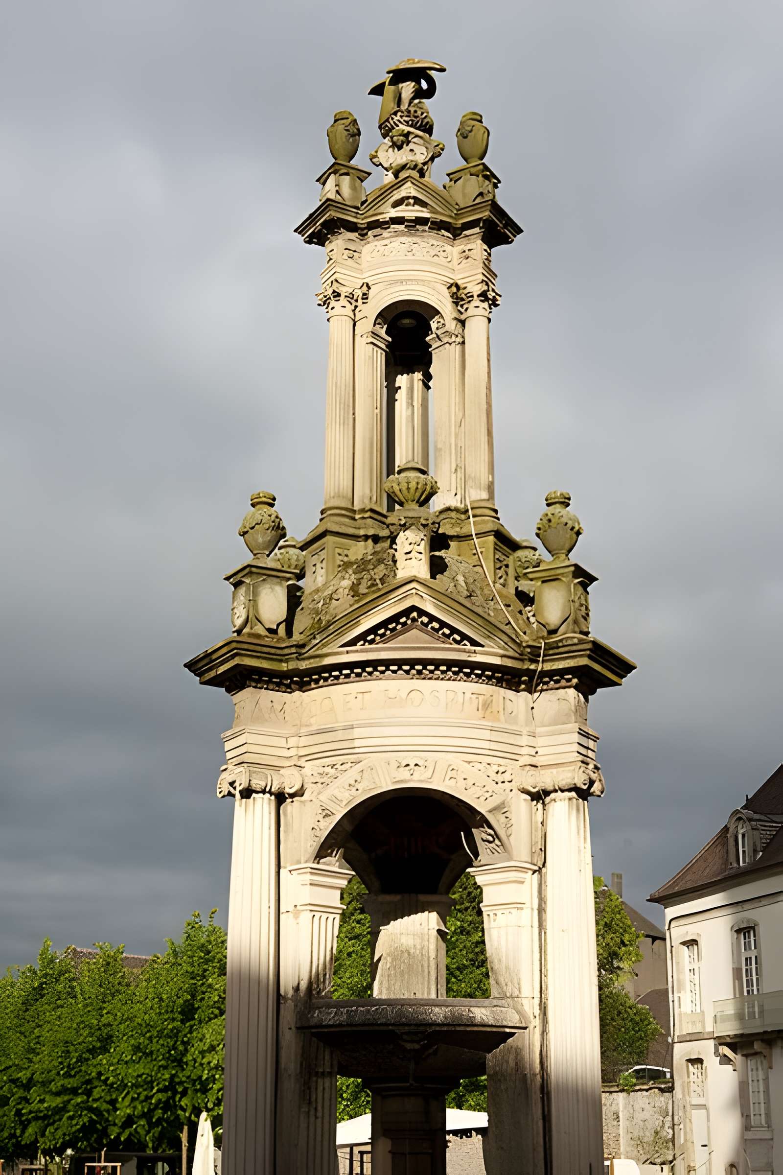 Fontaine Saint-Lazare d'Autun