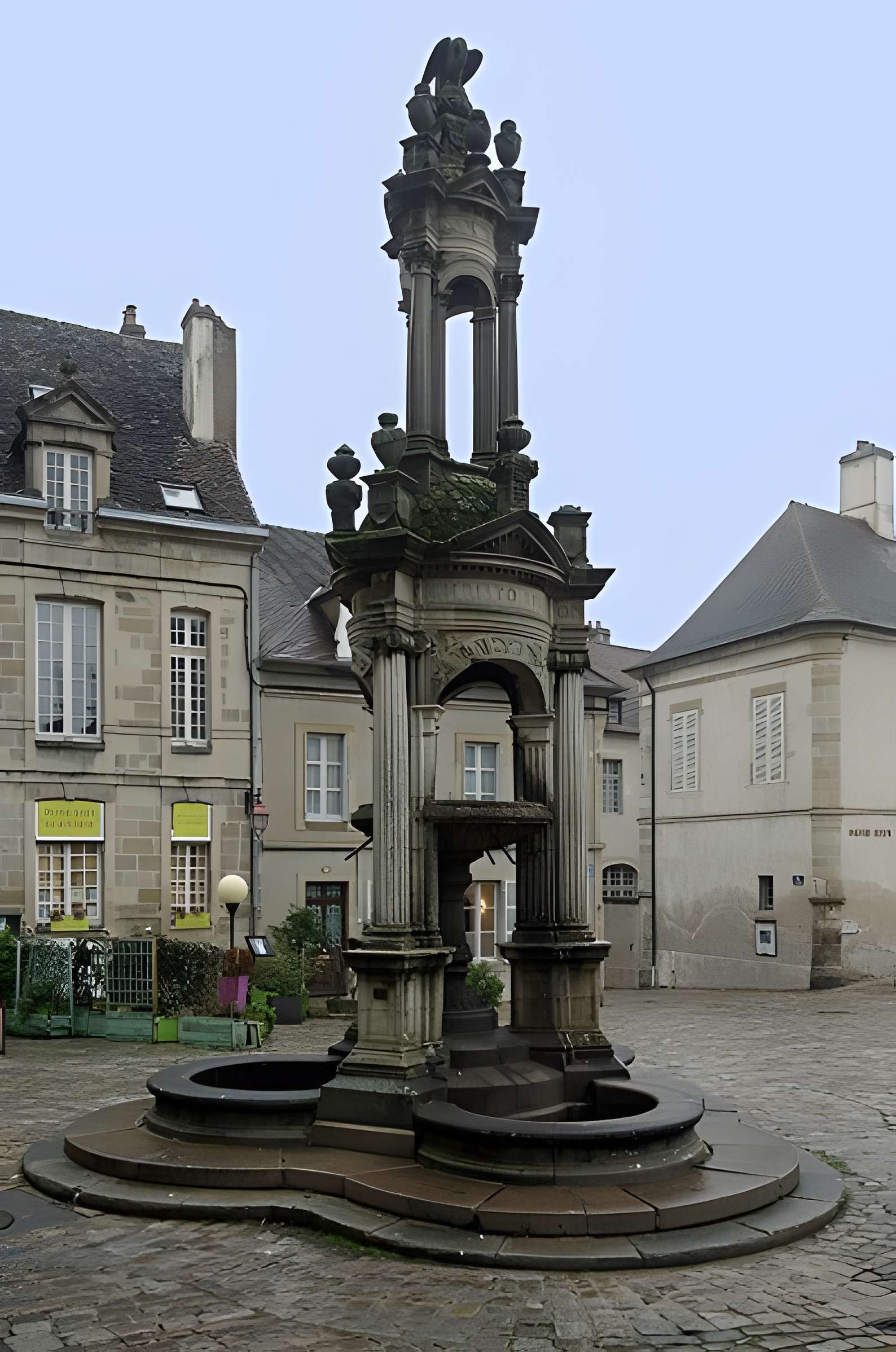 Fontaine Saint-Lazare d'Autun