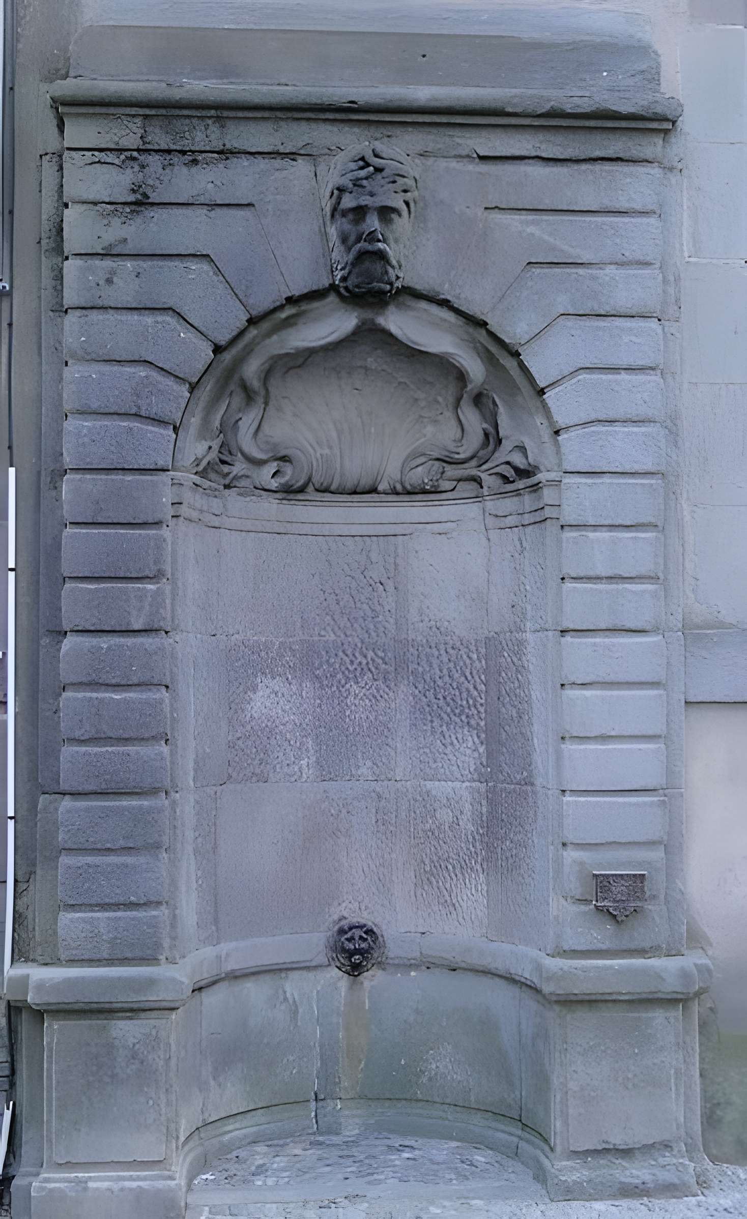 Fontaine Saint-Michel de Carcassonne 