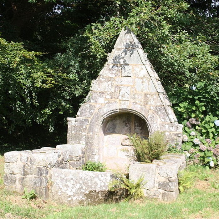 Photo de Fontaine Saint-Nicolas de Malguénac