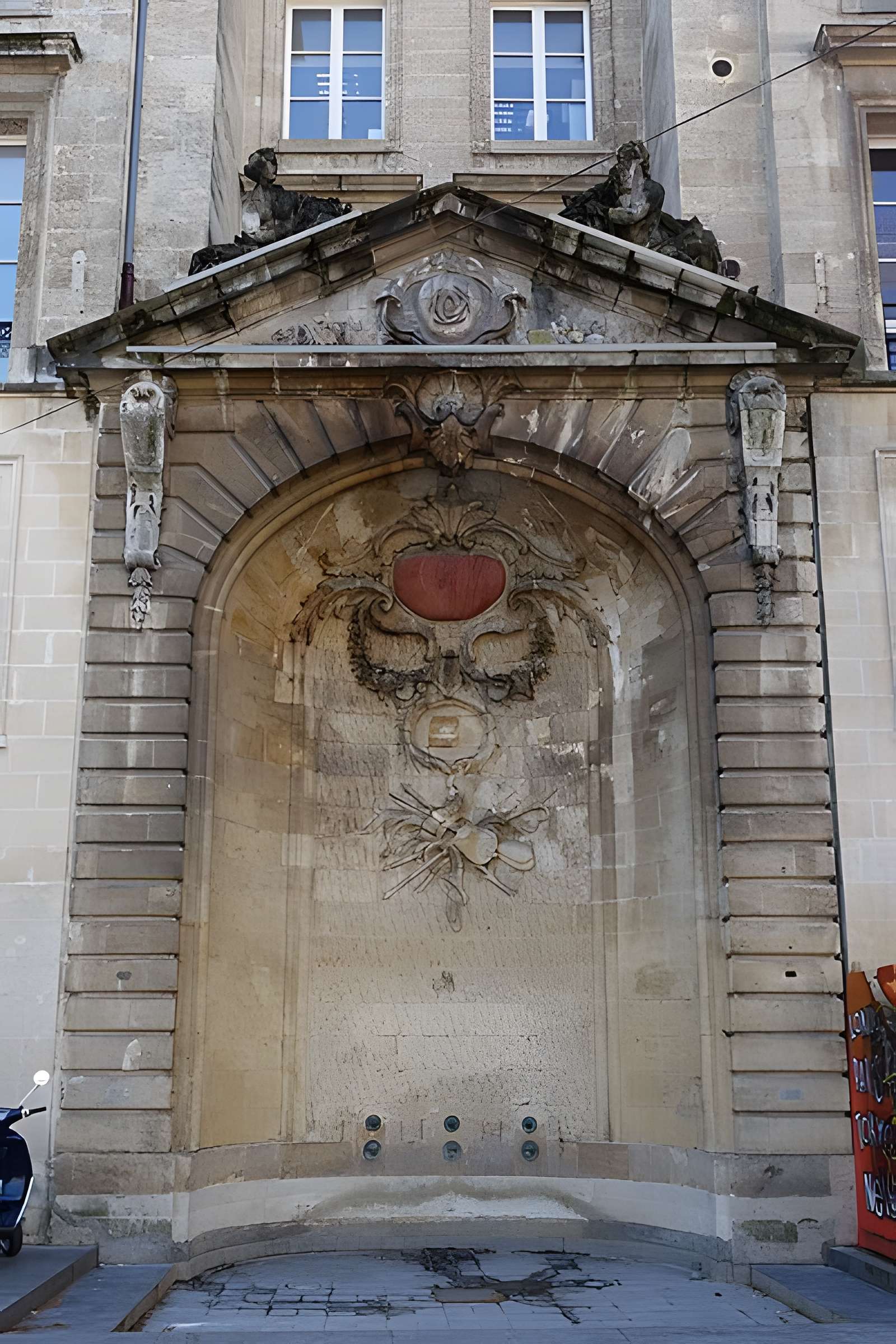 Fontaine Saint-Projet de Bordeaux