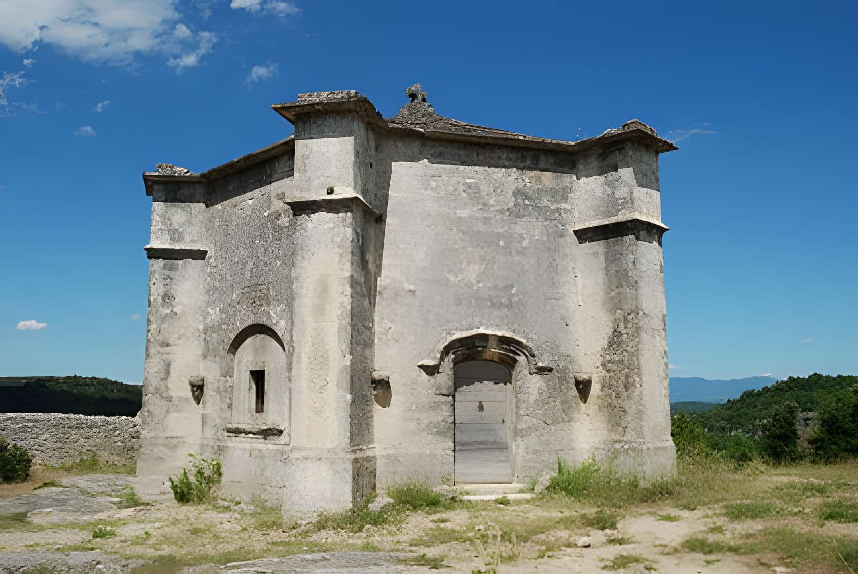 Chapelle du Saint-Sépulcre de Saint-Restitut 