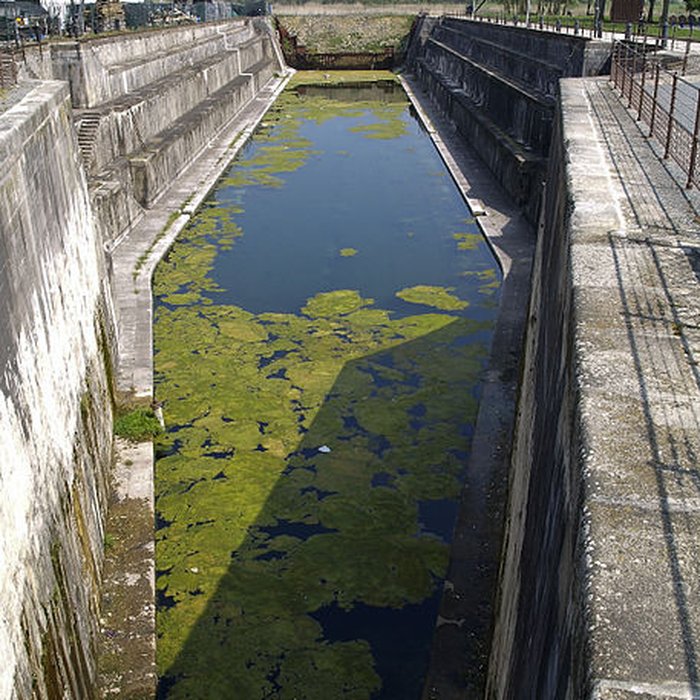 Photo de Formes de radoub de larsenal de Rochefort