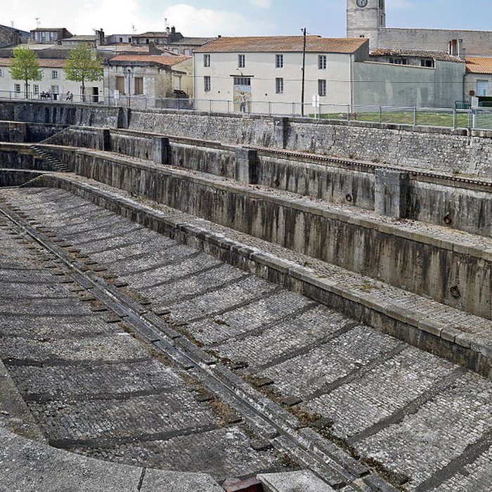 Photo de Formes de radoub de larsenal de Rochefort