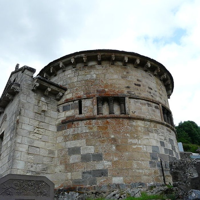 Photo de Chapelle funéraire de Chambon-sur-Lac
