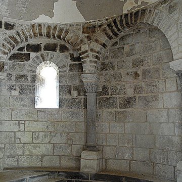 Chapelle funéraire de Chambon-sur-Lac