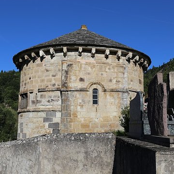 Chapelle funéraire de Chambon-sur-Lac