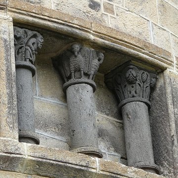 Chapelle funéraire de Chambon-sur-Lac
