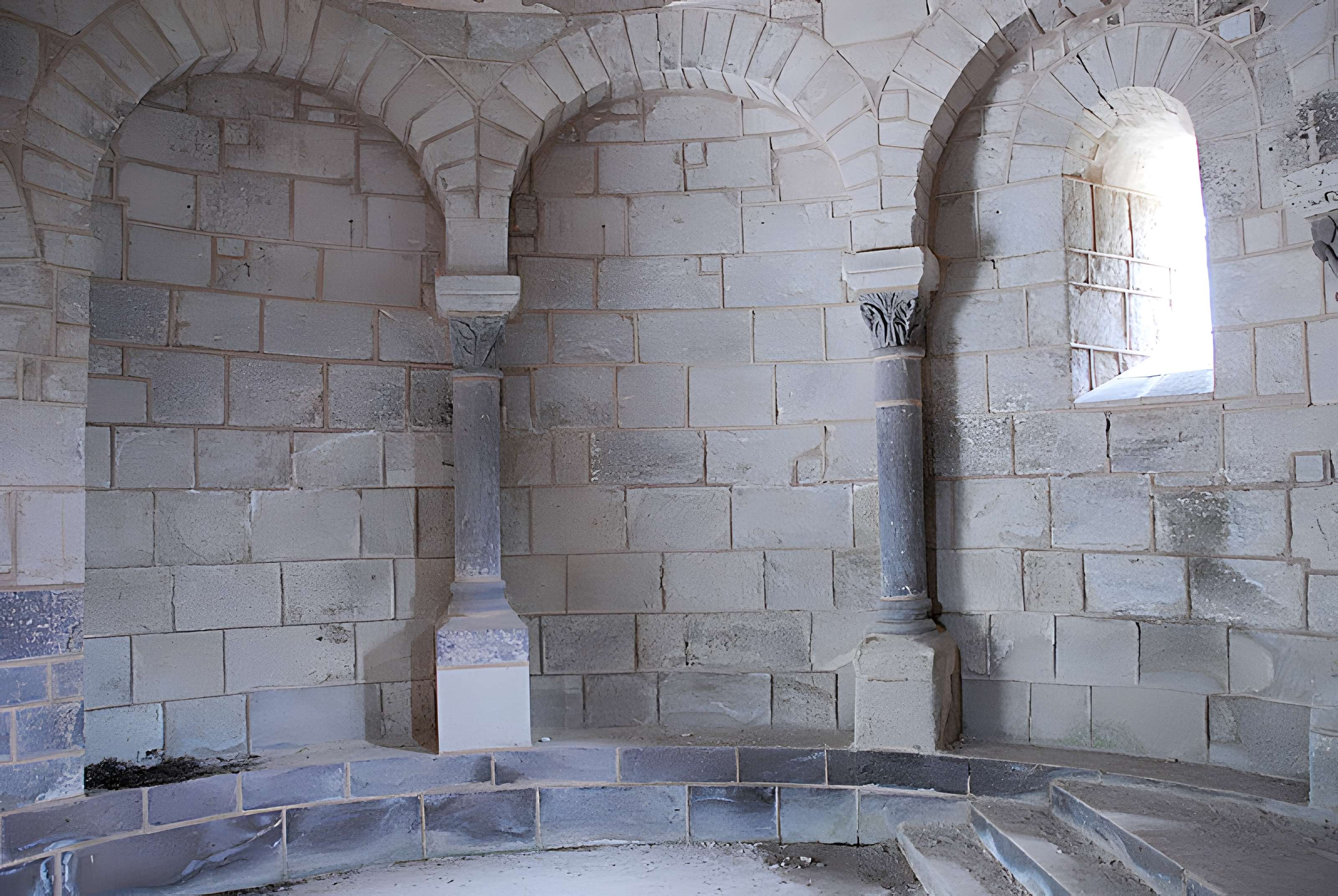Chapelle funéraire de Chambon-sur-Lac