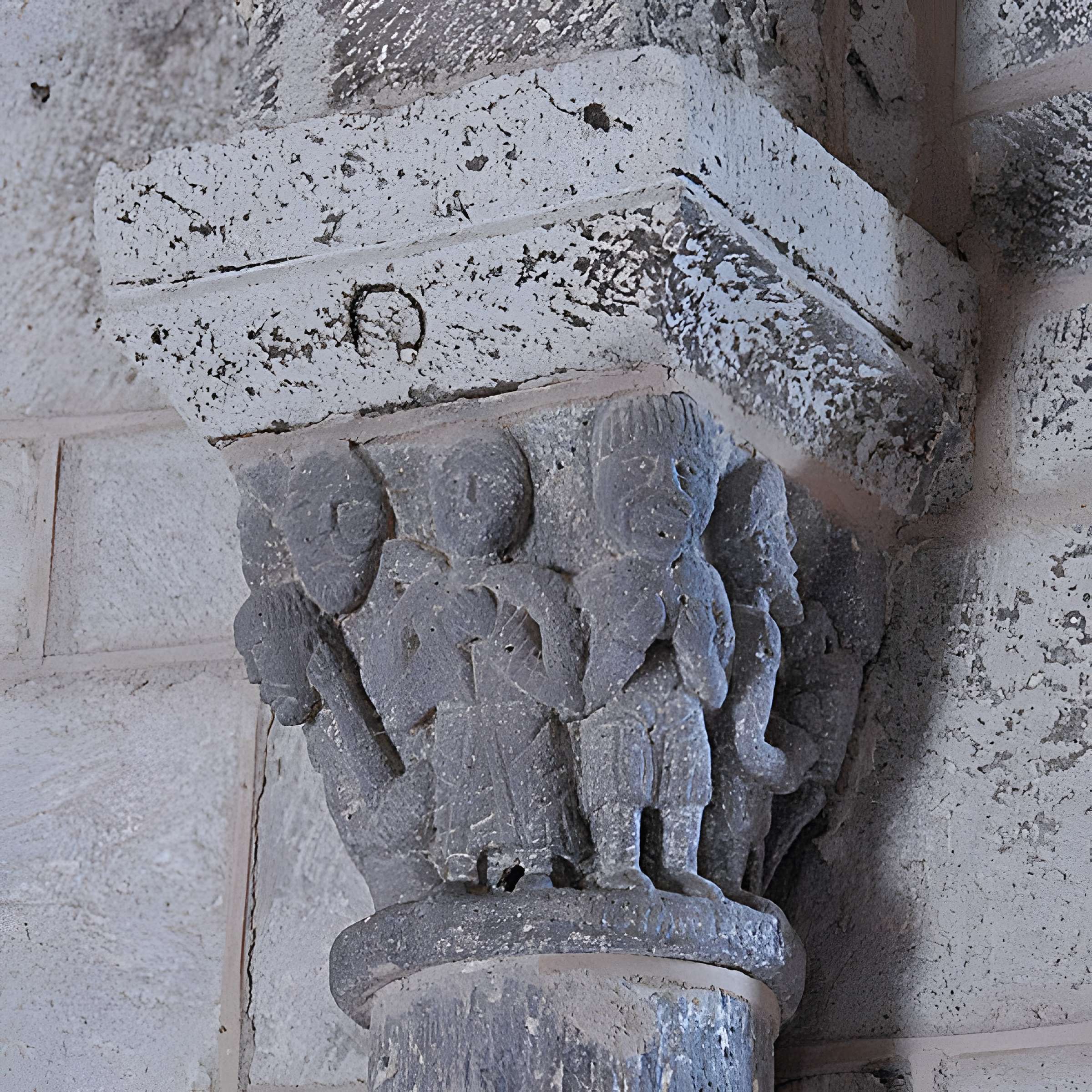 Chapelle funéraire de Chambon-sur-Lac