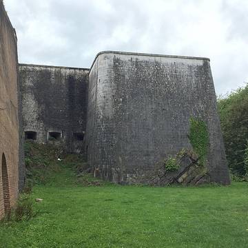 Fortifications dAvesnes-sur-Helpe