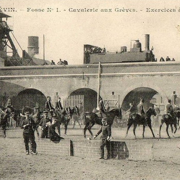 Photo de Fosse n 1 - 1 bis - 1 ter des mines de Liévin à Liévin