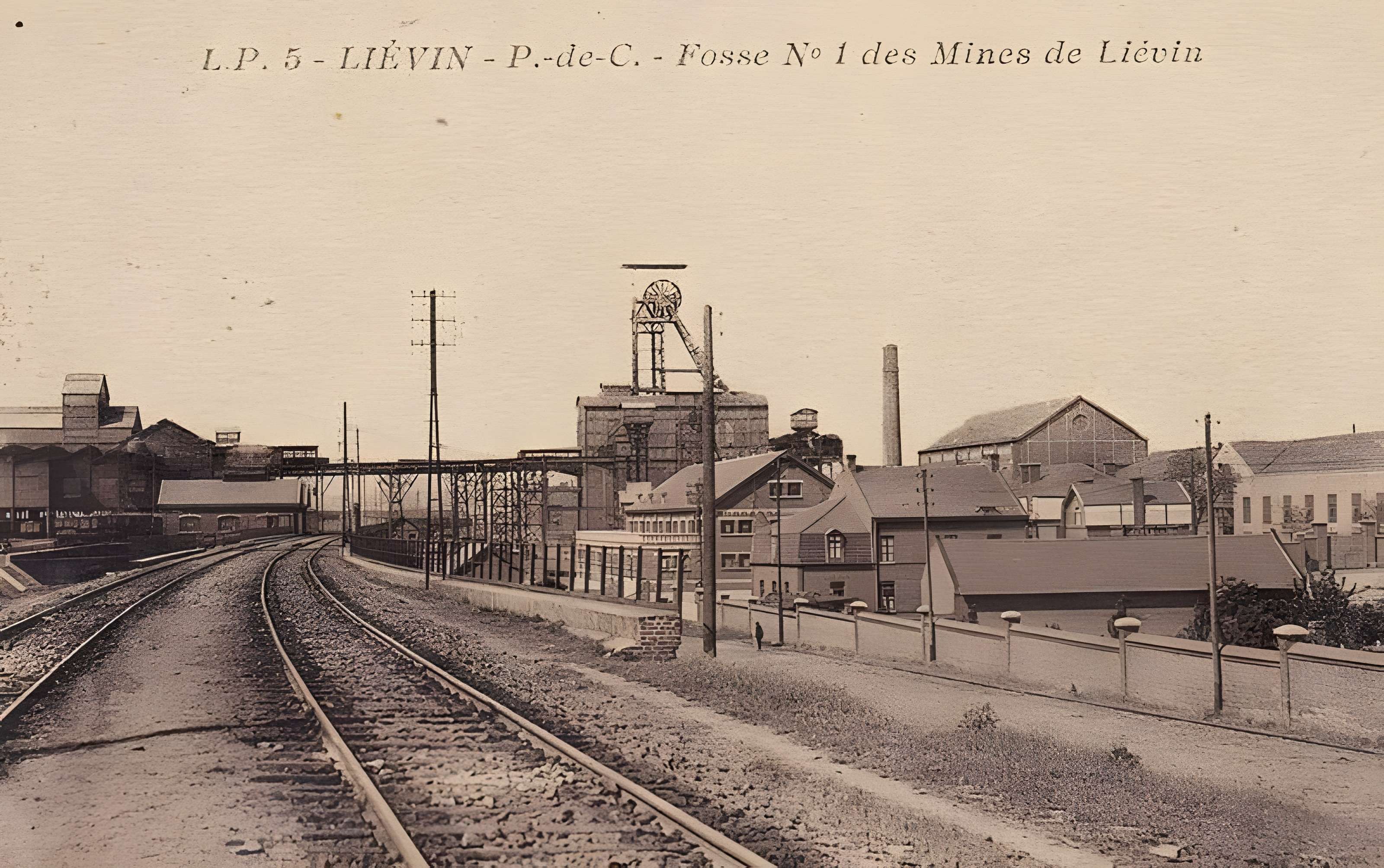 Fosse n° 1 - 1 bis - 1 ter des mines de Liévin à Liévin