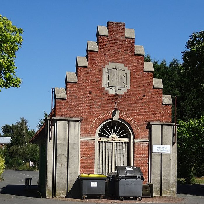 Photo de Ancien carreau de la fosse n 1 de la compagnie des mines de Vicoigne-Noeux-Drocourt