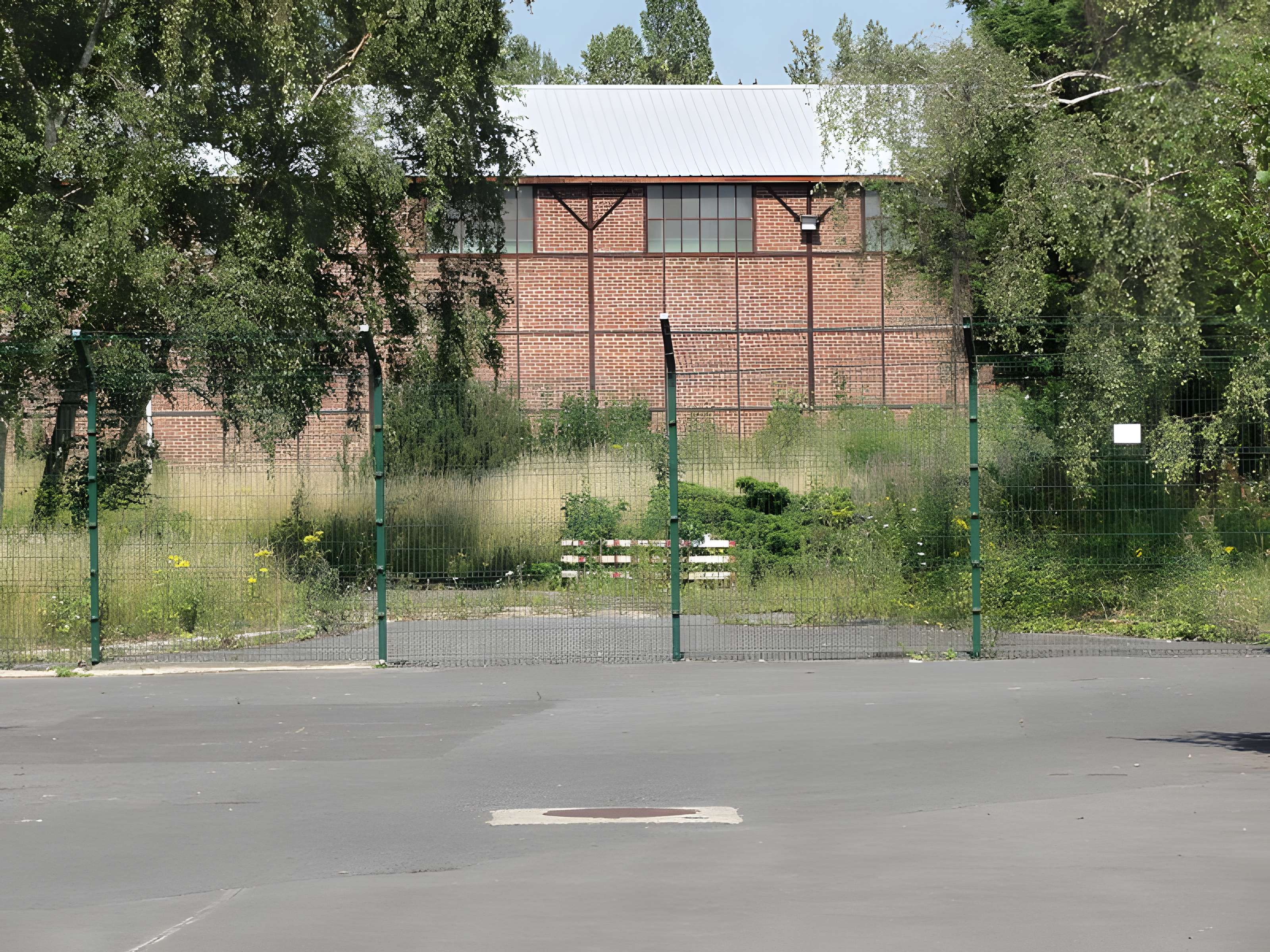 Ancien carreau de la fosse n° 1 de la compagnie des mines de Vicoigne-Noeux-Drocourt