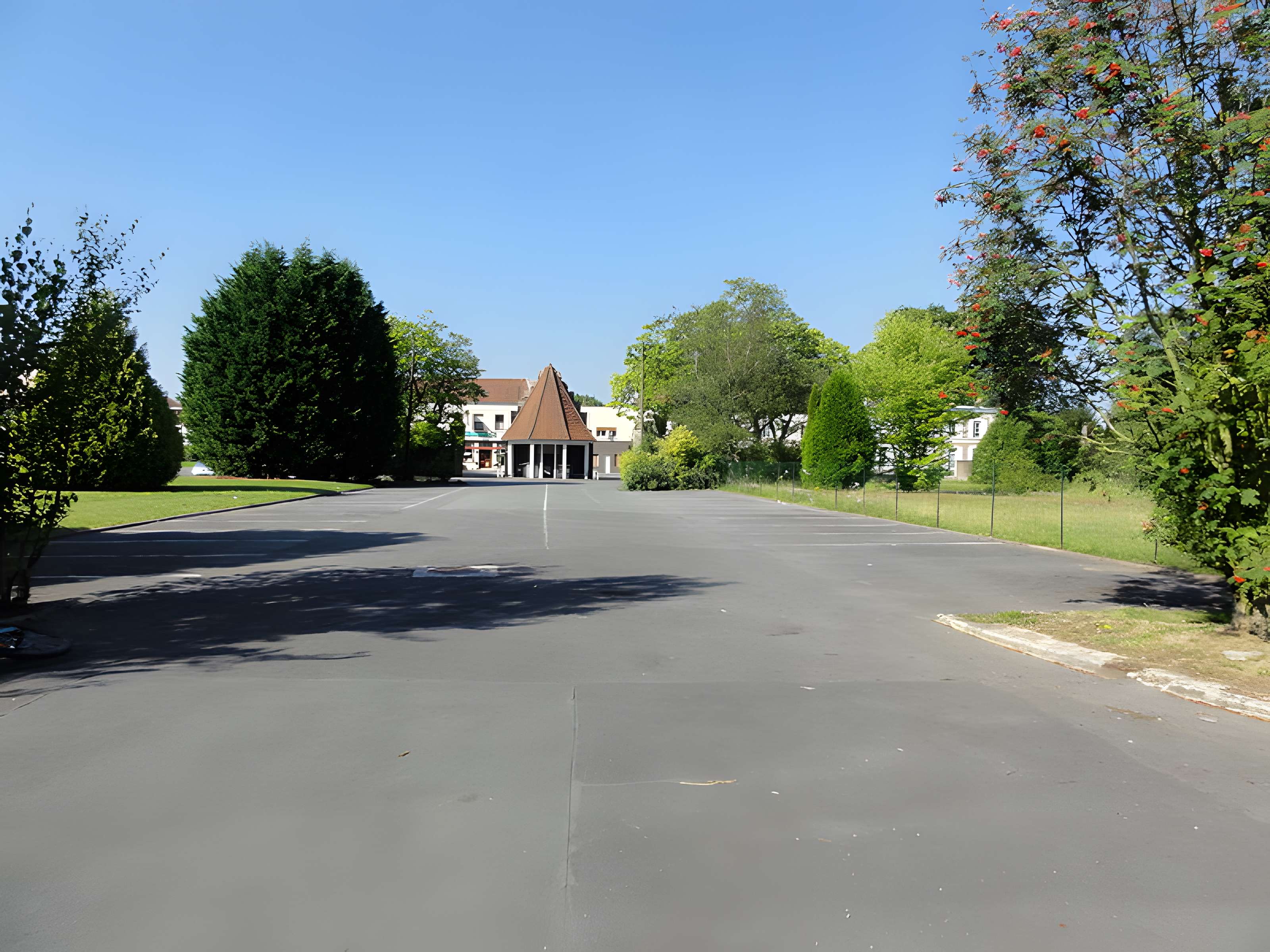 Ancien carreau de la fosse n° 1 de la compagnie des mines de Vicoigne-Noeux-Drocourt