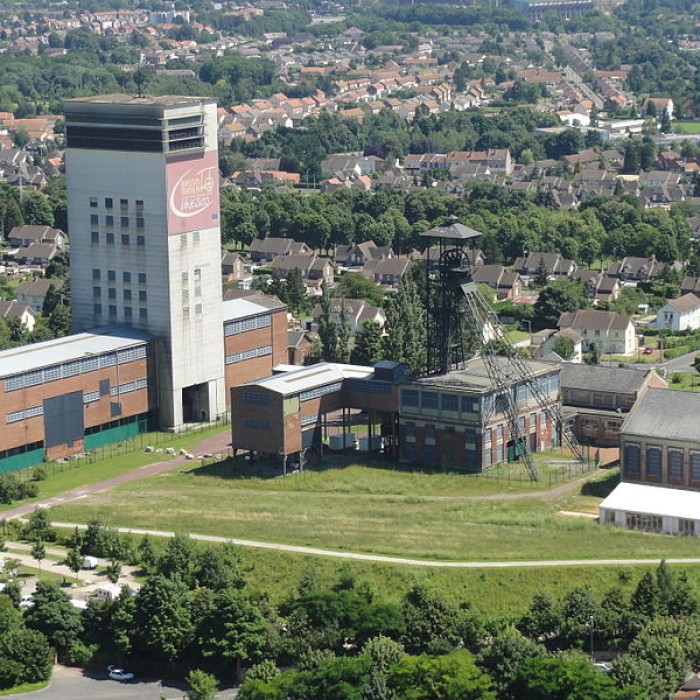 Photo de Fosse n 11 - 19 des mines de Lens à Loos-en-Gohelle