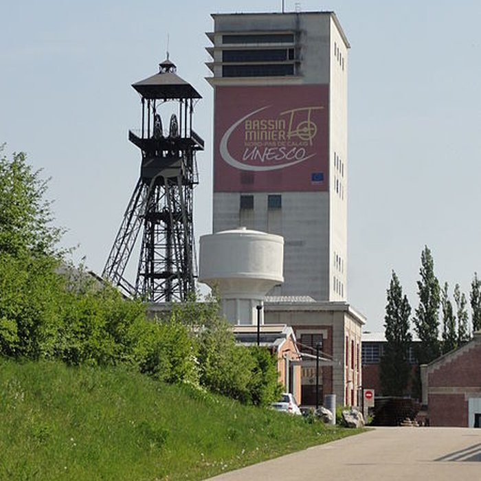 Photo de Fosse n 11 - 19 des mines de Lens à Loos-en-Gohelle