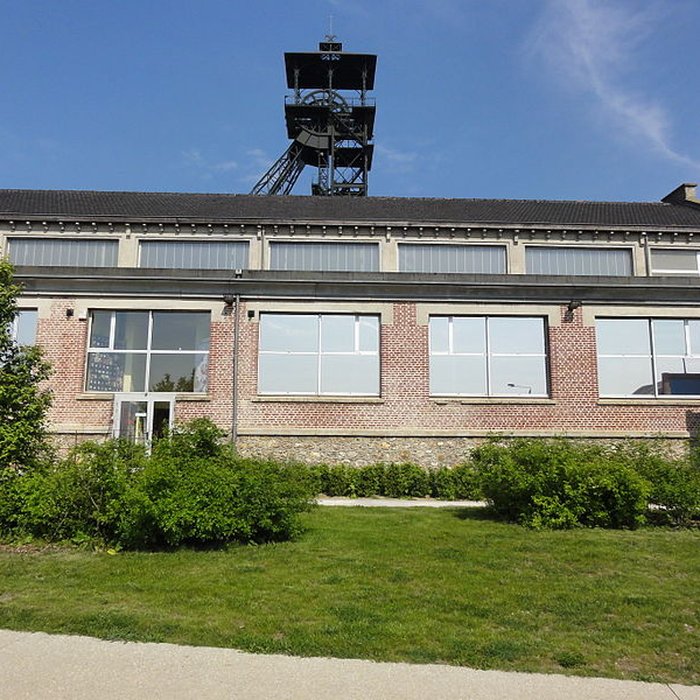 Photo de Fosse n 11 - 19 des mines de Lens à Loos-en-Gohelle