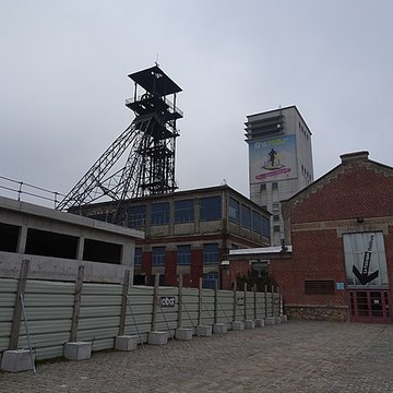 Fosse n 11 - 19 des mines de Lens à Loos-en-Gohelle