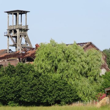 Fosse n 2 des mines de Flines à Anhiers