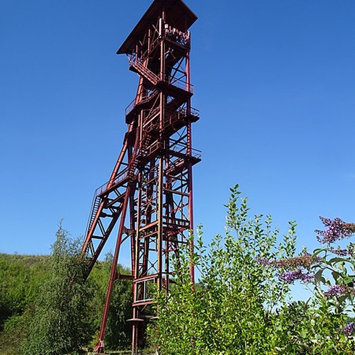Photo de Fosse n 8 - 8 bis des mines de Dourges à Évin-Malmaison