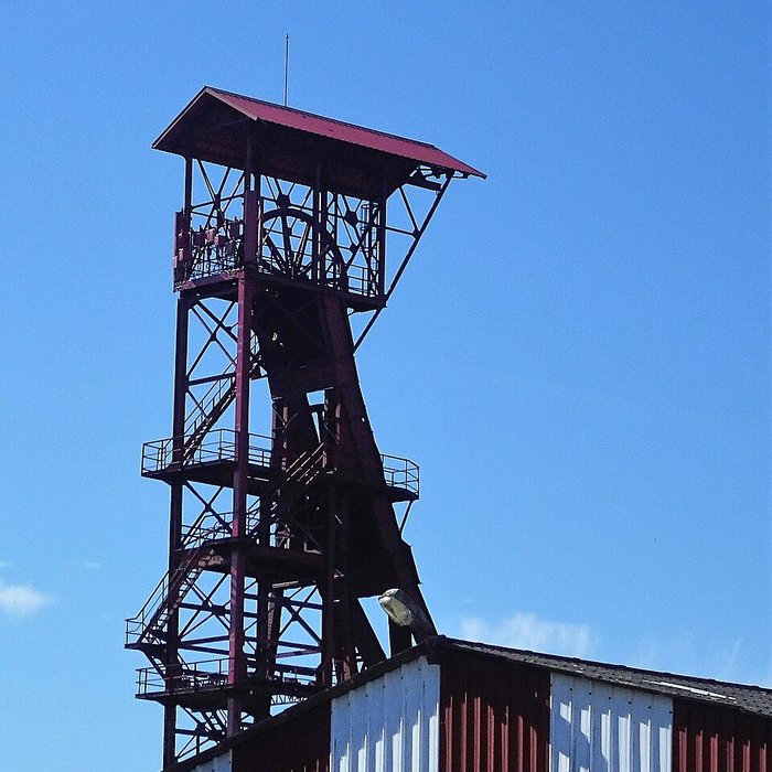 Photo de Fosse n 8 - 8 bis des mines de Dourges à Évin-Malmaison