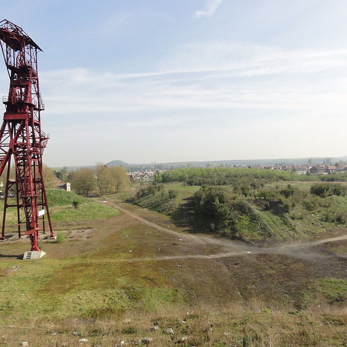 Photo de Fosse n 8 - 8 bis des mines de Dourges à Évin-Malmaison