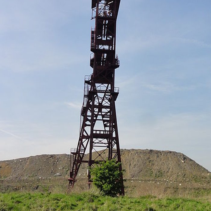 Photo de Fosse n 8 - 8 bis des mines de Dourges à Évin-Malmaison