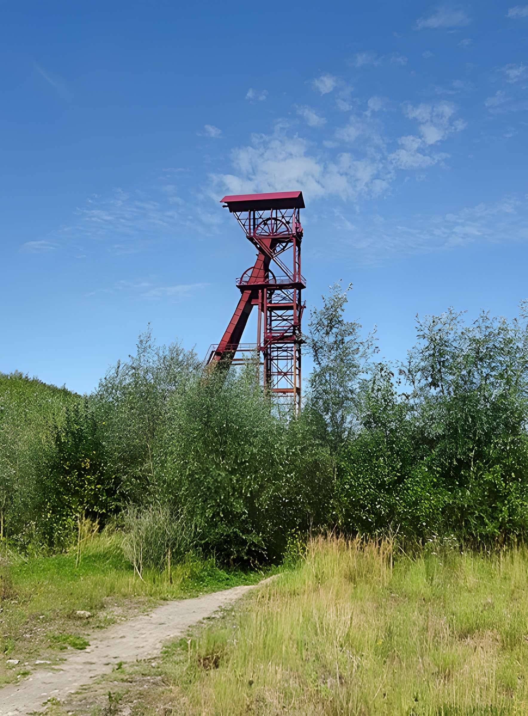 Fosse n° 8 - 8 bis des mines de Dourges à Évin-Malmaison