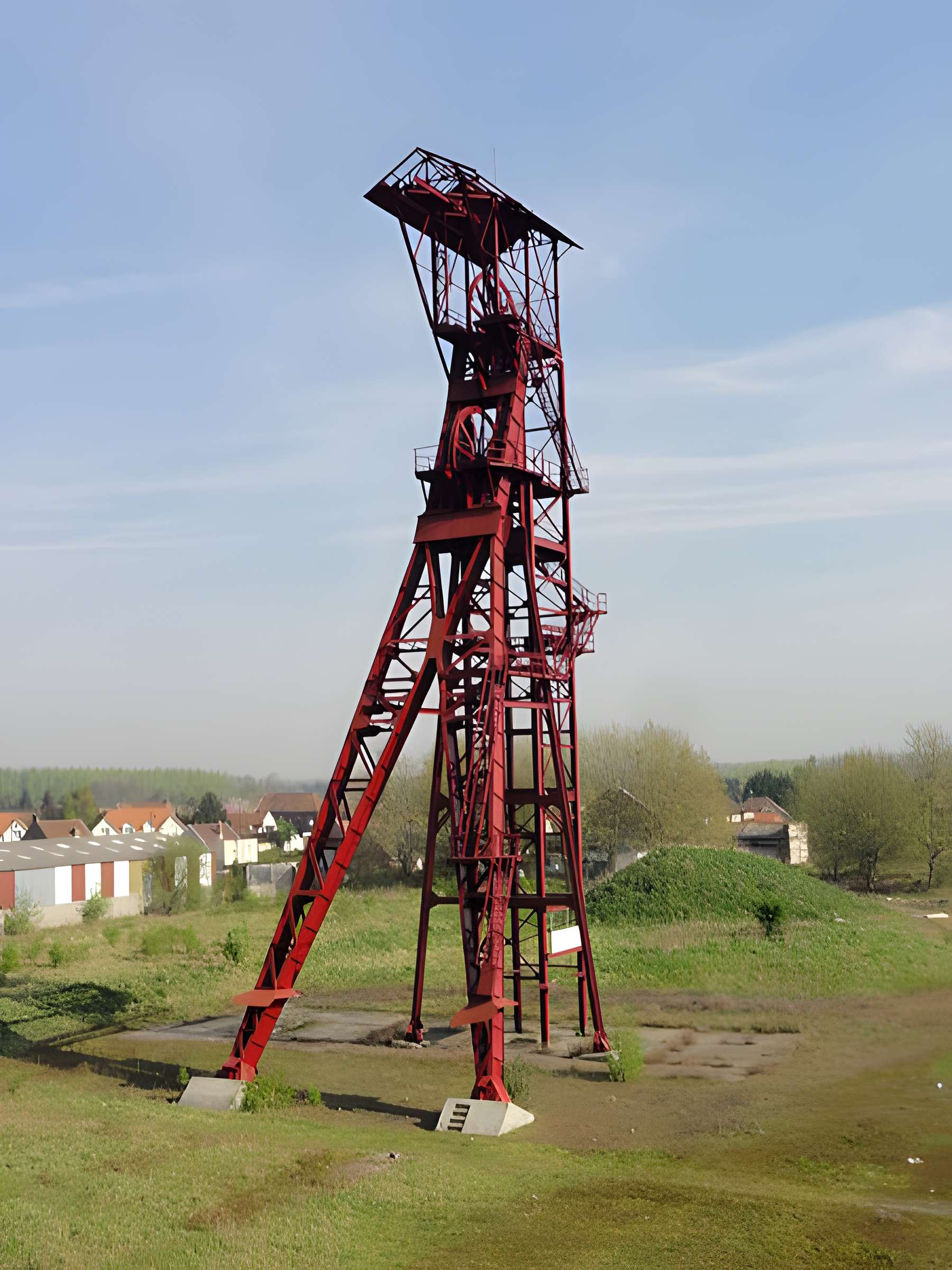 Fosse n° 8 - 8 bis des mines de Dourges à Évin-Malmaison