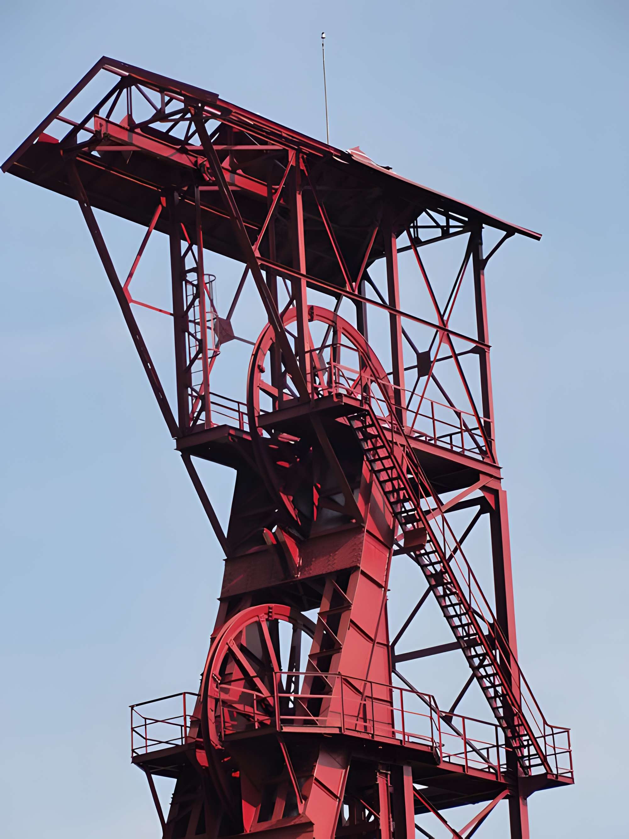 Fosse n° 8 - 8 bis des mines de Dourges à Évin-Malmaison