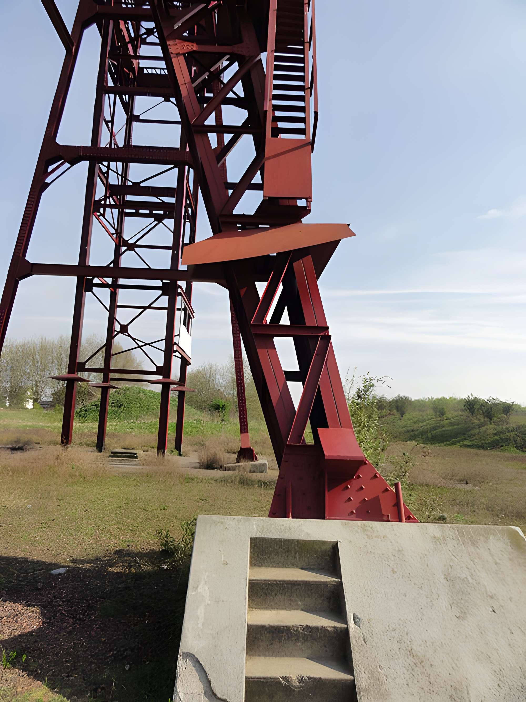 Fosse n° 8 - 8 bis des mines de Dourges à Évin-Malmaison