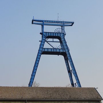 Fosse n 9 de lEscarpelle à Roost-Warendin