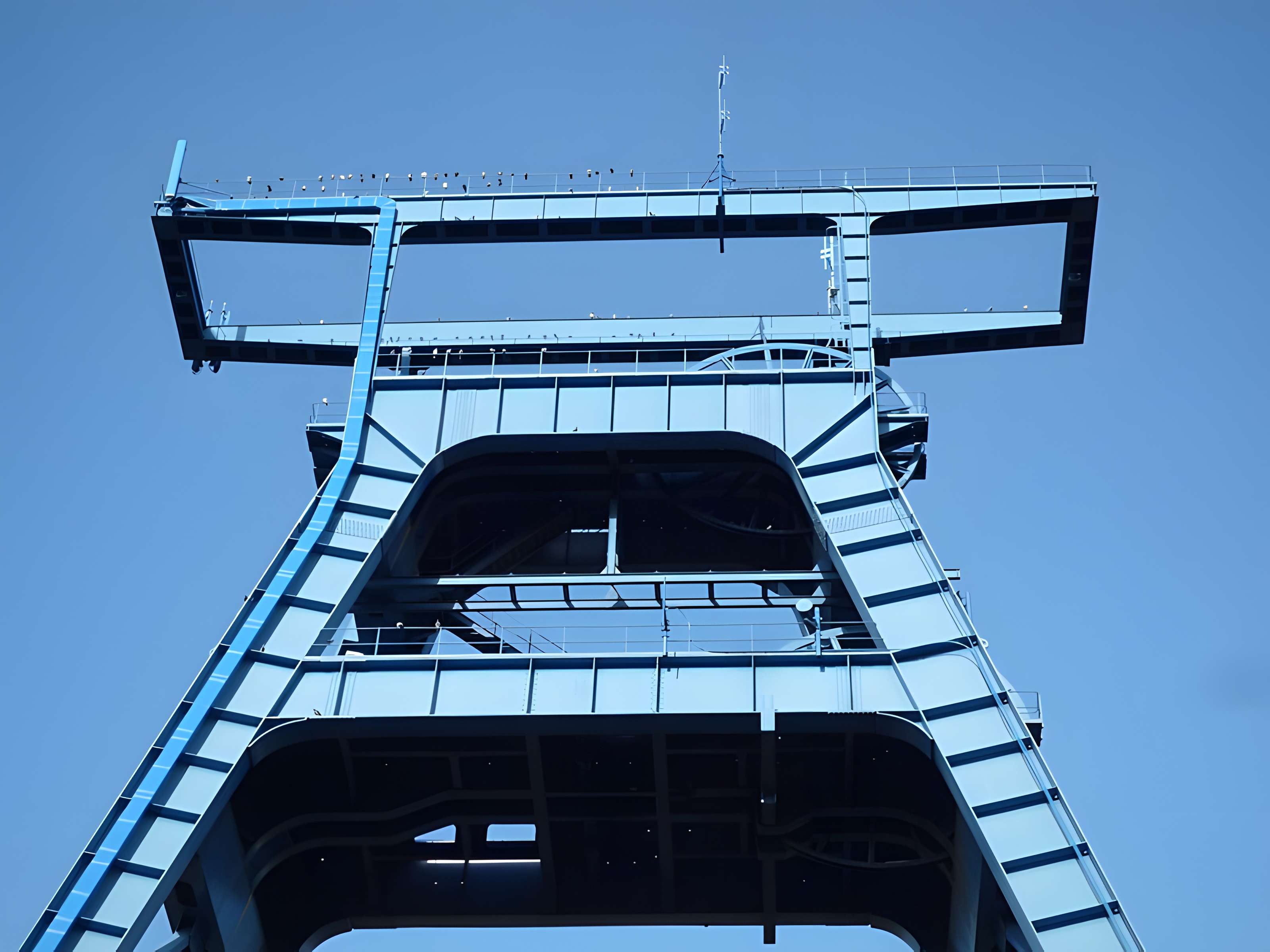 Fosse n° 9 de l'Escarpelle à Roost-Warendin