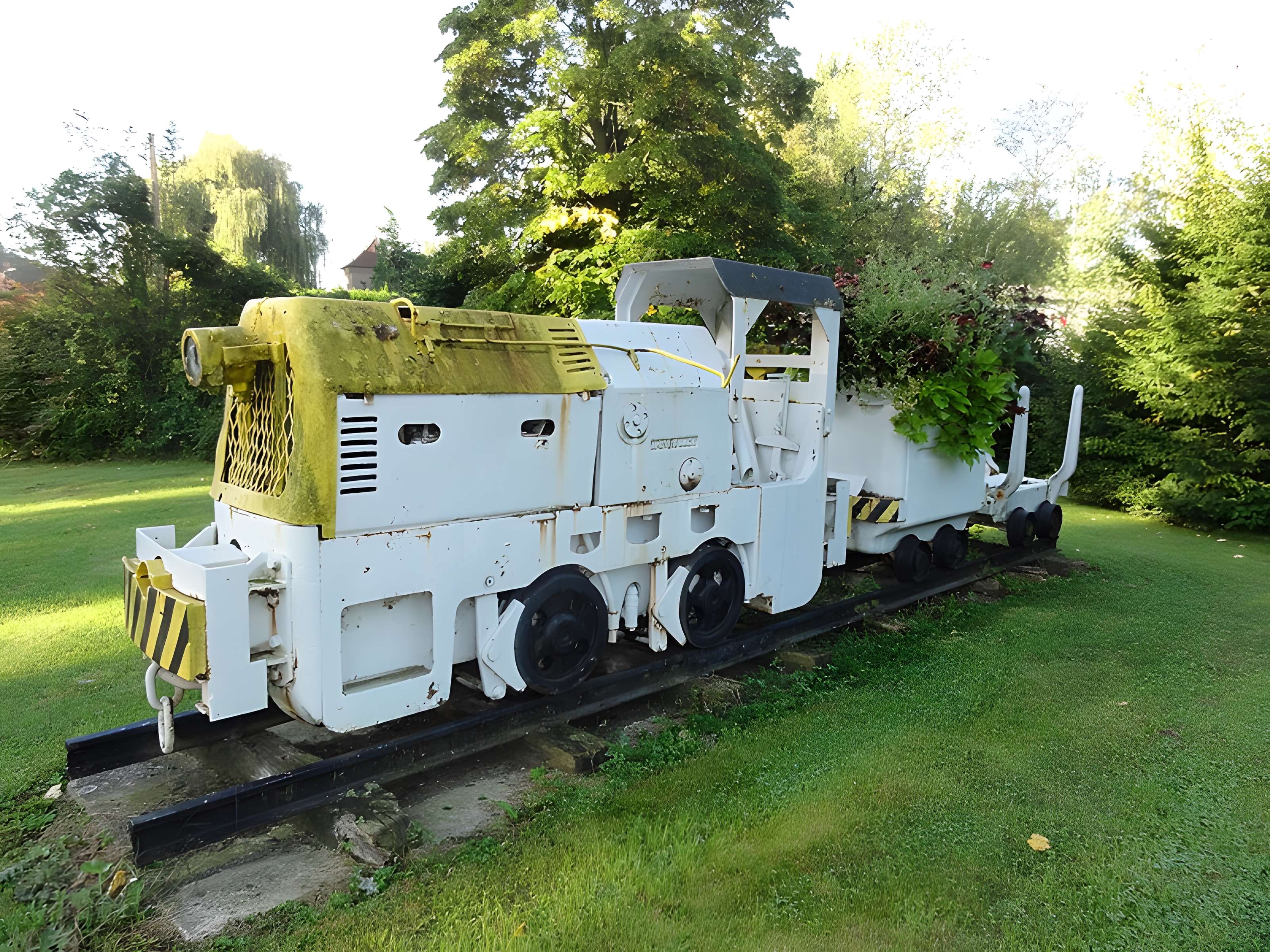 Fosse n° 9 de l'Escarpelle à Roost-Warendin