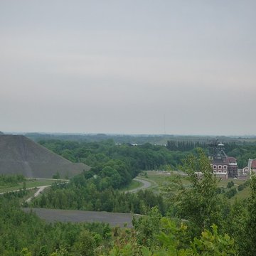 Fosse n 9 et 9 bis des mines de Dourges à Oignies