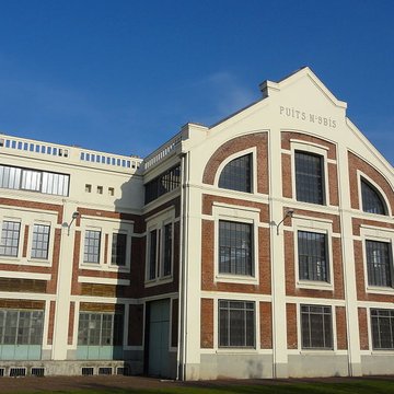 Fosse n 9 et 9 bis des mines de Dourges à Oignies