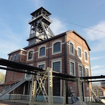 Fosse n 9 et 9 bis des mines de Dourges à Oignies