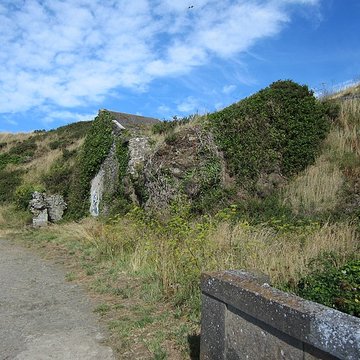 Four à rougir les boulets de la pointe du Roc à Granville