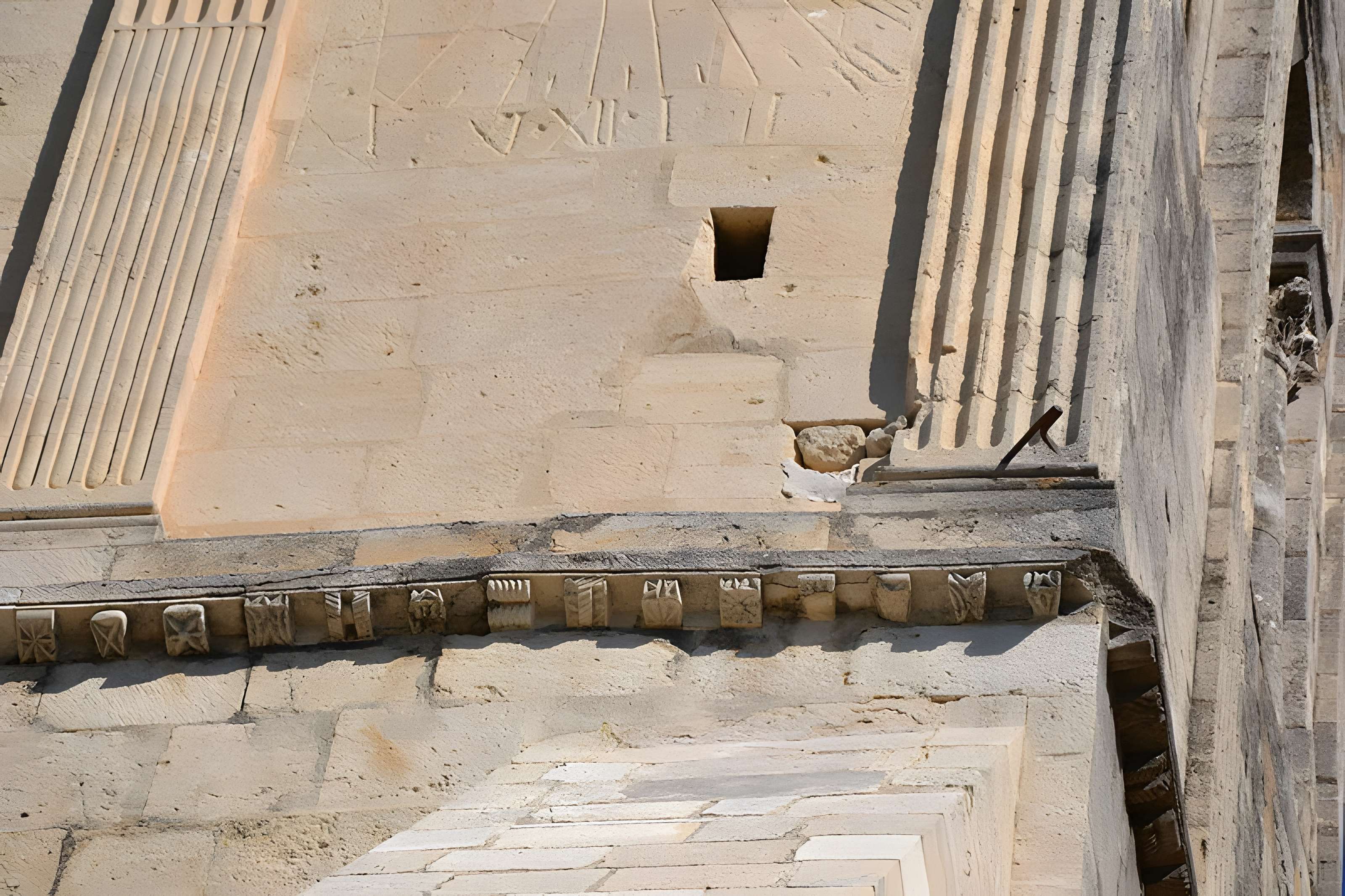 Chapelle Notre-Dame d'Aubune