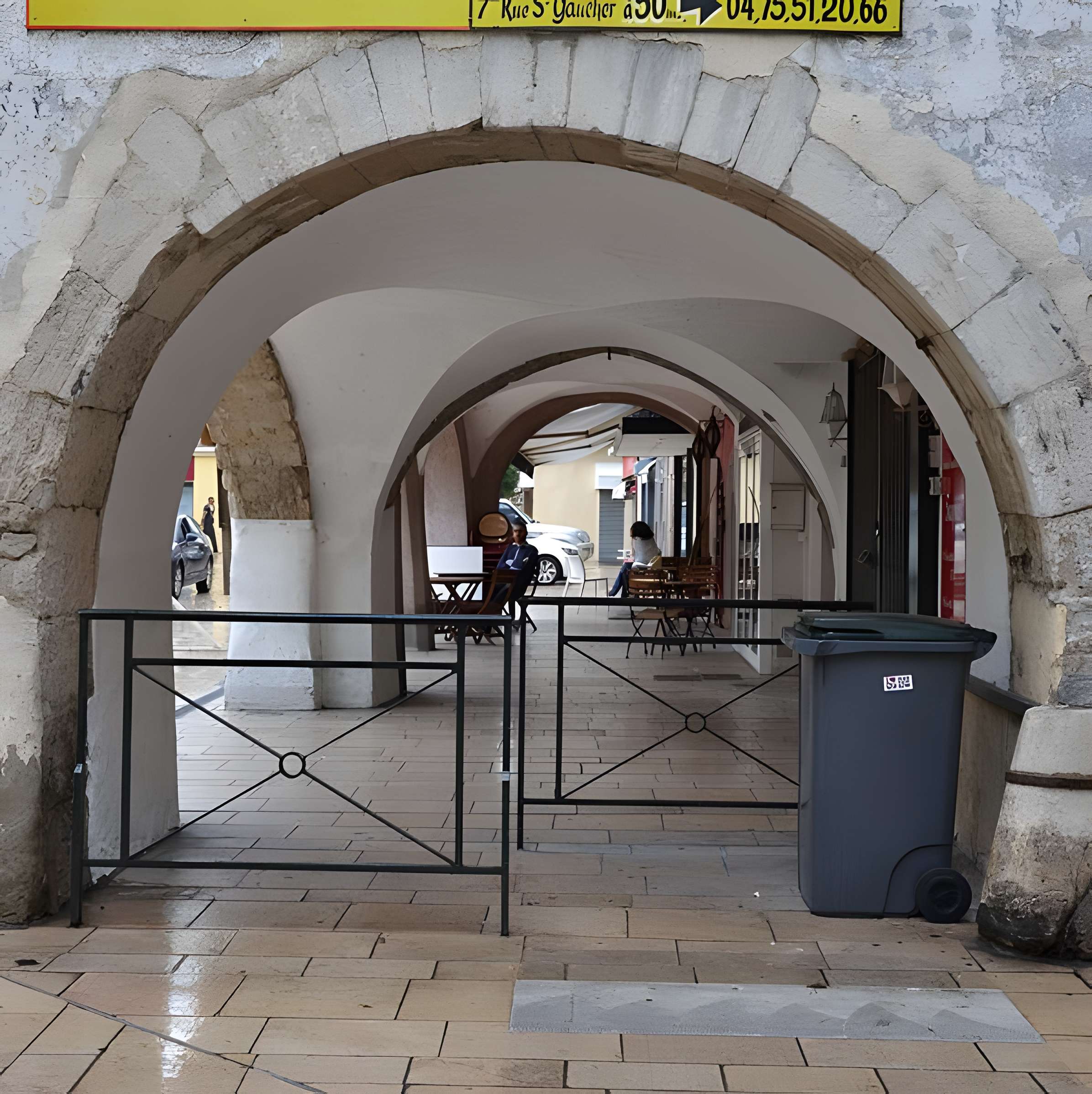 Galerie d'arcades de Montélimar