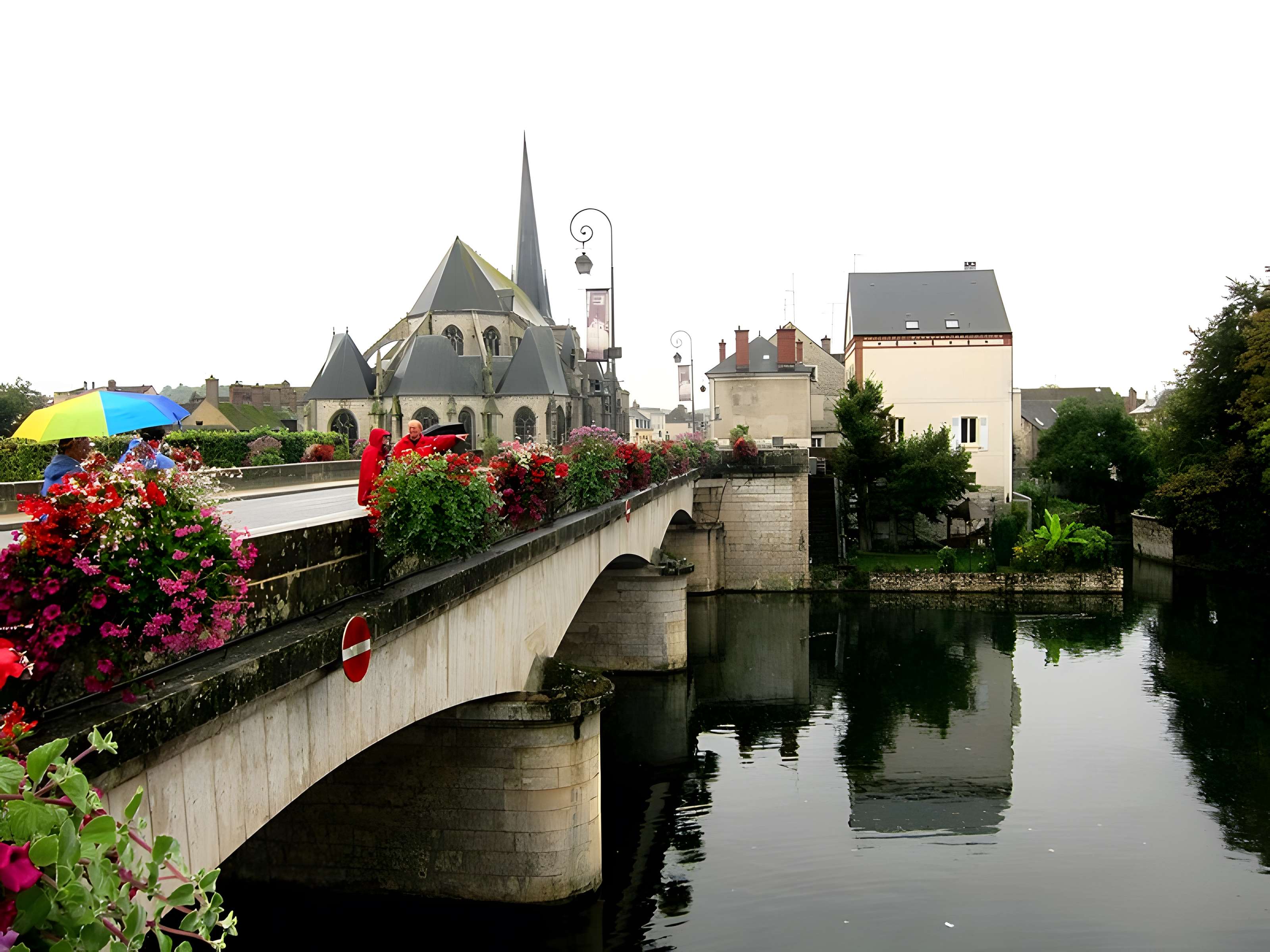 Grand-Pont de Nemours